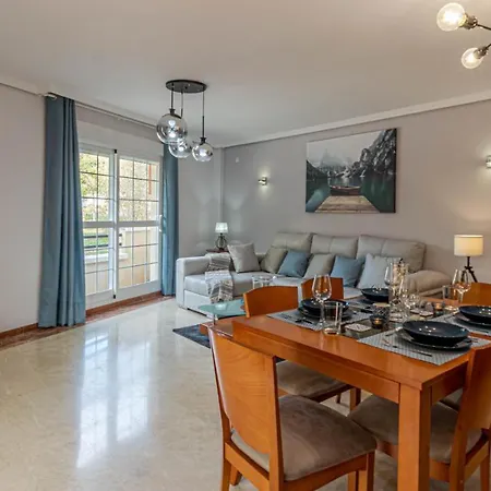 797 Rentals- Piso Con Amplia Terraza A Solo 1 Min De La Playa