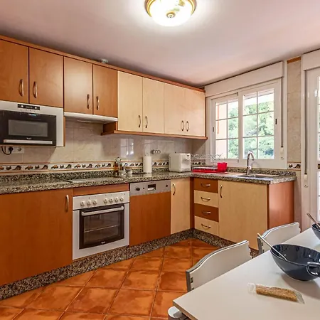 Apartment 797 Rentals- Piso Con Amplia Terraza A Solo 1 Min De La Playa *